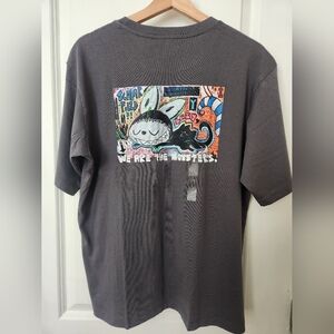 NWT Uniqlo Limited Edition T Shirt Gray Labubu We Are The Monsters Graffiti Sz L
